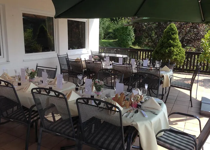 Lejlighedshotel Restaurant Alpenhof 3*