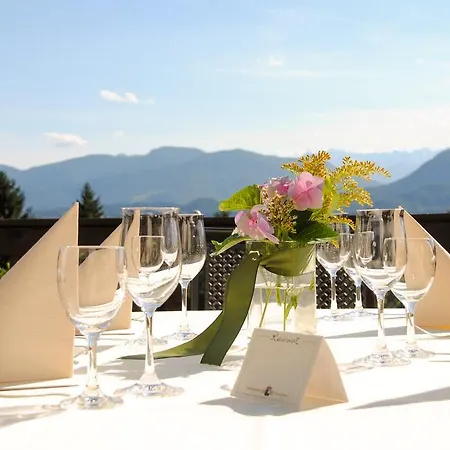 Restaurant Alpenhof Aparthotel 3*