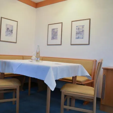 Restaurant Alpenhof Aparthotel 2*