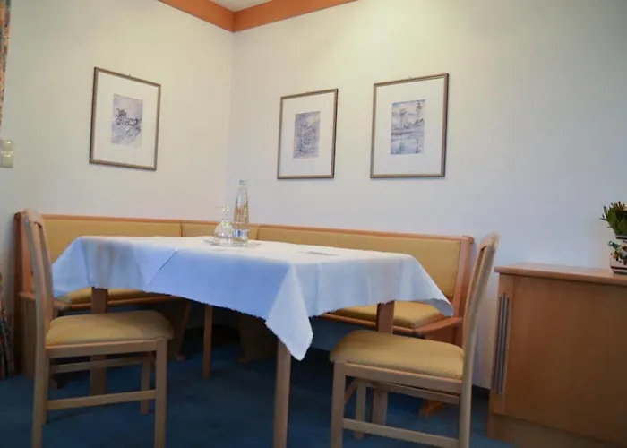 Restaurant Alpenhof Aparthotel 3*